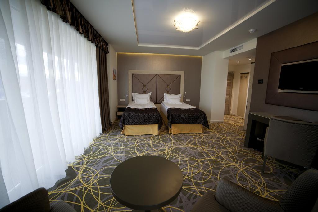 Exclusive Hotel & More Sibiu Værelse billede