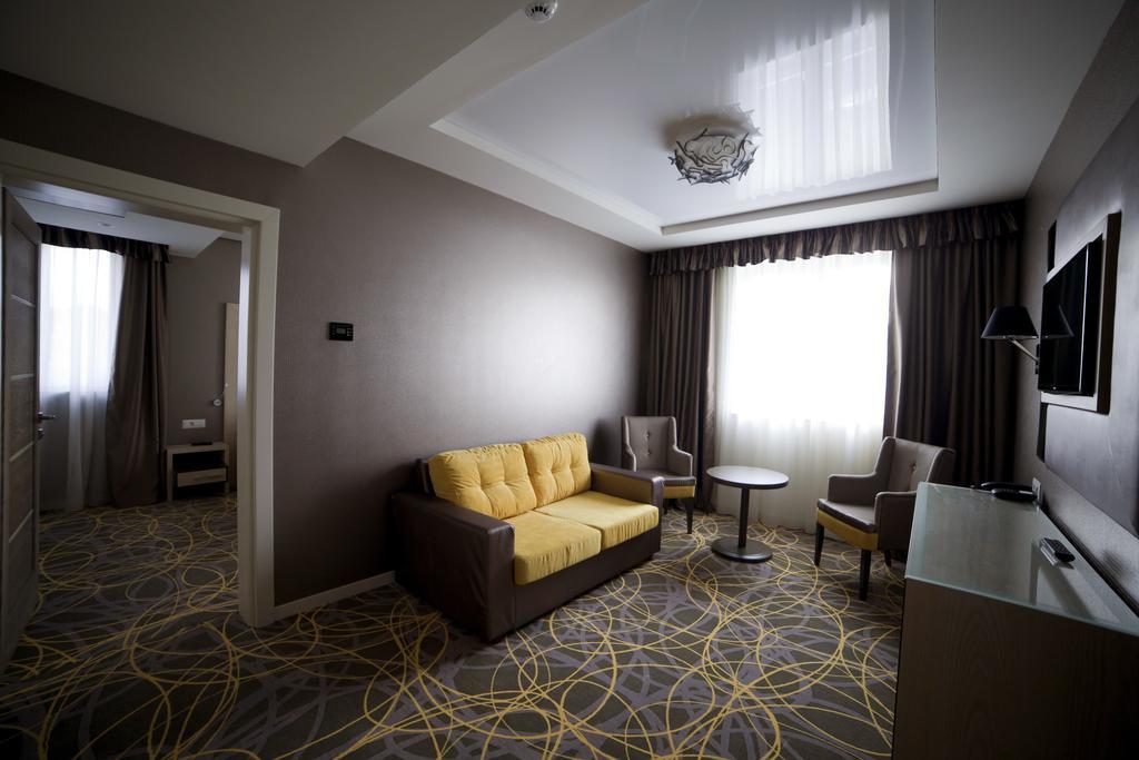 Exclusive Hotel & More Sibiu Værelse billede