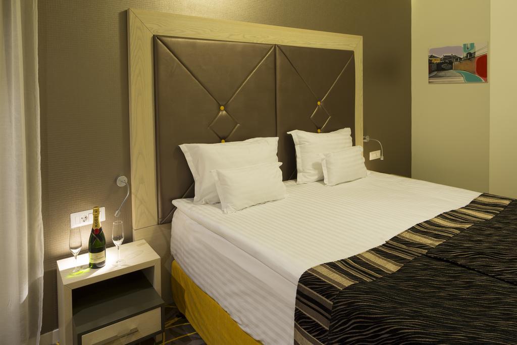 Exclusive Hotel & More Sibiu Værelse billede