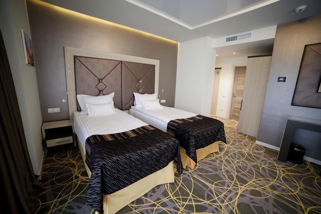 Exclusive Hotel & More Sibiu Eksteriør billede